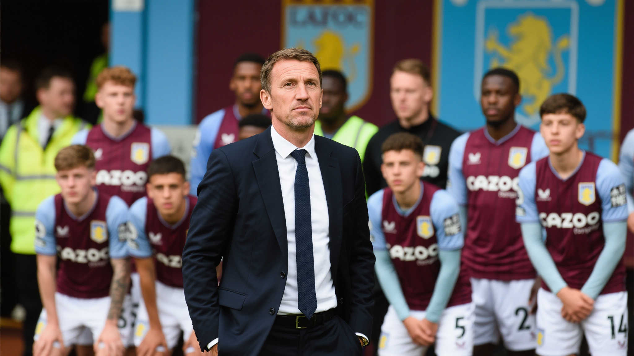 弗利克敦促巴萨调整阵容:4人或被清洗 弗利克敦促巴萨调整阵容:4人或被清洗